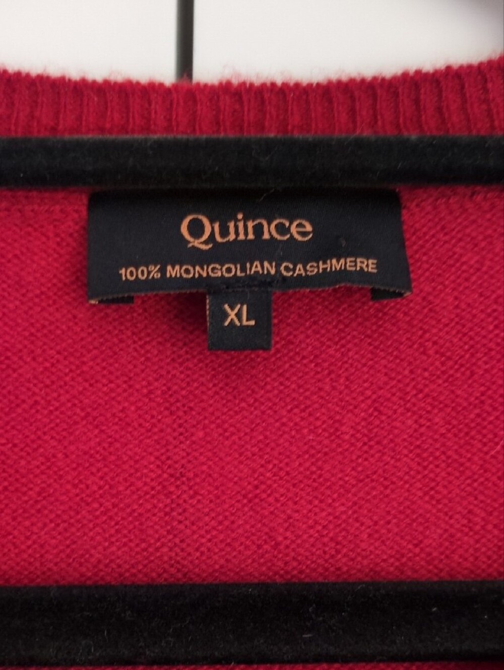 Quince 100% Mongolian Cashmere Tee Sweater Varsity Red XL Women's - Picture 2 of 7